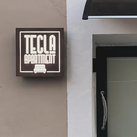Tecla Bed & Breakfast *
