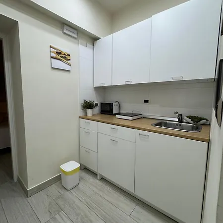 Tecla Bed & Breakfast 3*